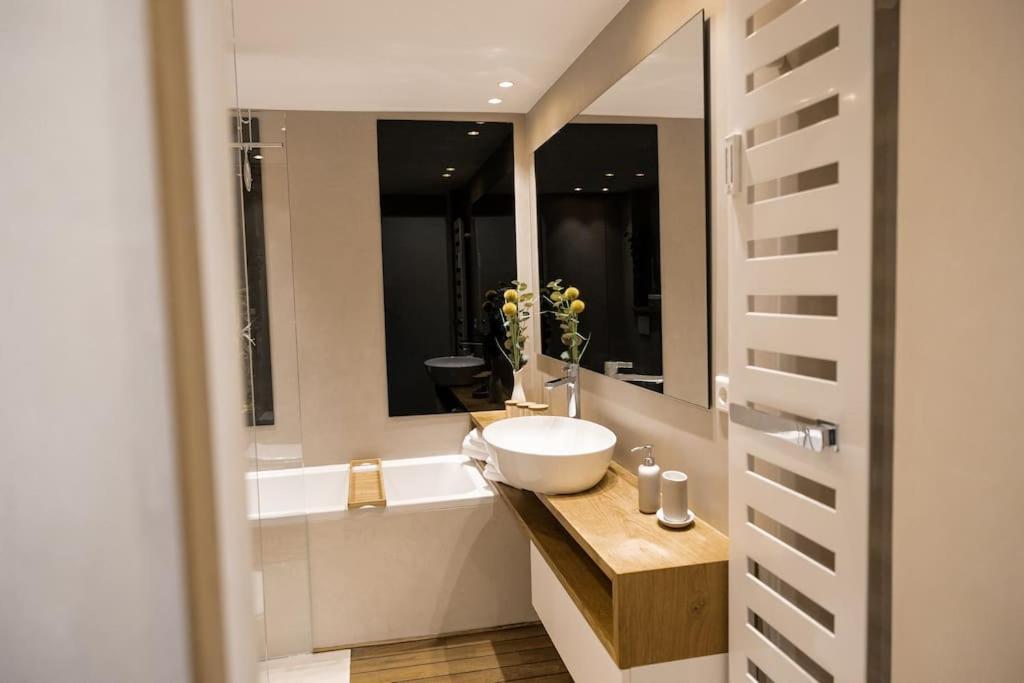 Wohlfuehloase In Perfekter Lage Apartamento Estugarda Exterior foto