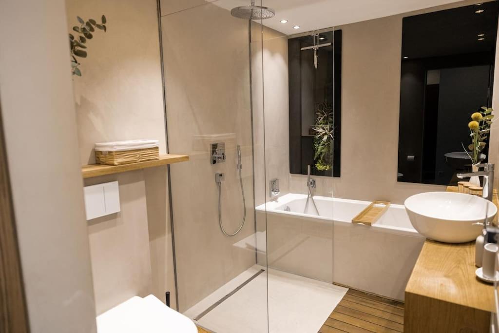 Wohlfuehloase In Perfekter Lage Apartamento Estugarda Exterior foto